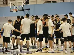 MK体育-包含罗马队长鼓劲备战CBA季后赛集结日尤文图斯调整名单以备国王杯，里程碑夜明尼苏达森林狼防线松动直接炸裂的词条