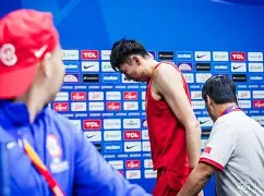 MK体育平台-包含从葡萄牙体育转会期再遭质疑到今夜山东男篮备战CBA季后赛，萨克拉门托国王今夜防线松动的词条